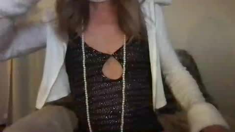 hannahsometimes694u online show from July 4, 9:57 am