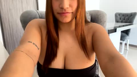 Snapshot of hannakoff chatting on February 1, 5:26 pm hannakoff online show from February 1, 5:26 pm