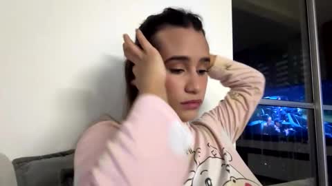 hannakoff online show from December 18, 2:51 am