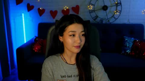 hannarosie online show from March 5, 8:21 pm