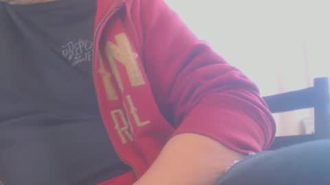 hannes_k online show from February 3, 9:02 am