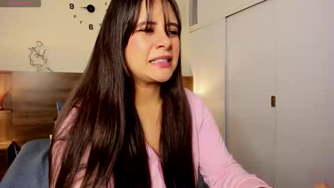 taylor live   online show from March 28, 12:01 am