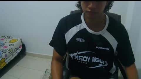 hansel_take online show from June 3, 8:14 pm