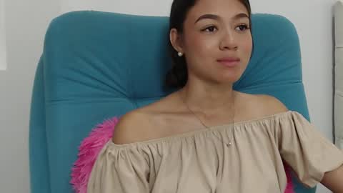 Snapshot of hantonella chatting on January 2, 3:19 pm Anto online show from January 2, 3:19 pm