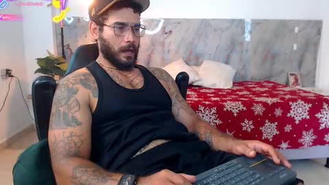 hanz_col online show from February 9, 3:04 pm