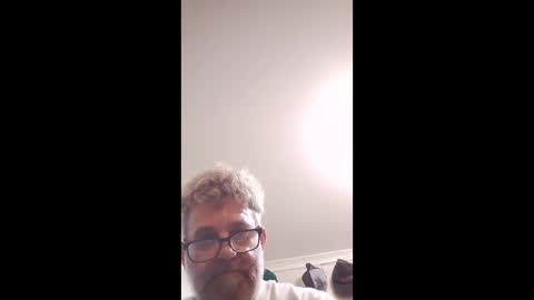 happydick69a online show from March 11, 8:45 pm