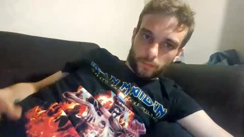 happyfunnyboy79 online show from May 9, 7:31 pm