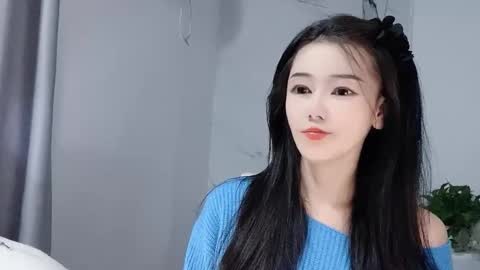 happysweety1688 online show from February 1, 1:35 am