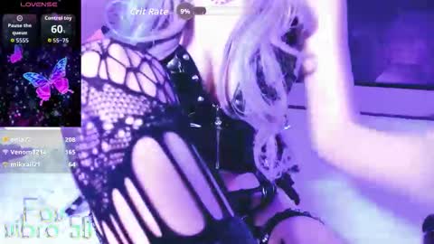 Mia online show from March 7, 12:10 am