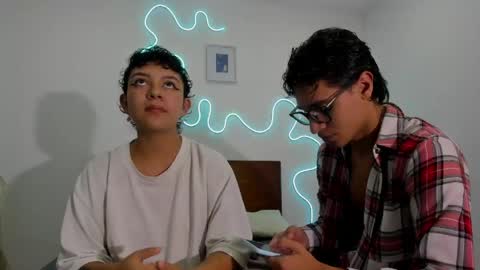 kade and demi independent models online show from May 24, 5:03 am