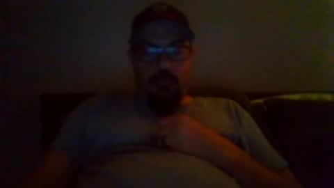 AverageEggplant online show from May 9, 1:33 am