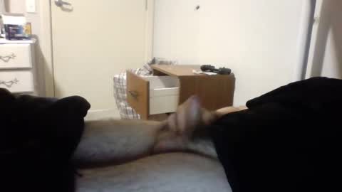 hardnthick1988 online show from May 4, 11:17 am
