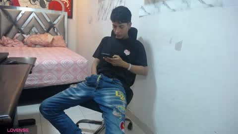 Andres Dean online show from May 23, 2:18 am