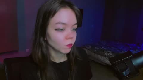 Snapshot of haribo_asmr chatting on February 8, 5:18 pm Miss Hari online show from February 8, 5:18 pm