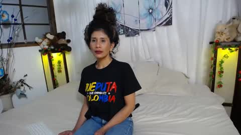 harley_quinns1 online show from December 20, 3:03 am