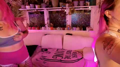 Harley Lockhart online show from July 13, 4:27 am