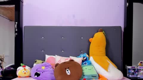 Snapshot of harmonyy_hill chatting on October 4, 1:25 am Harmony Hill online show from October 4, 1:25 am