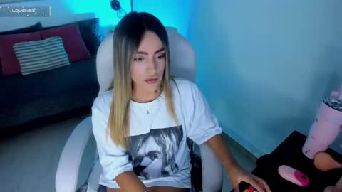 Harper  online show from September 15, 9:27 pm