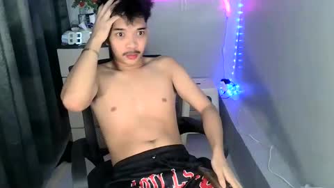 Michael18 online show from March 9, 2:39 am