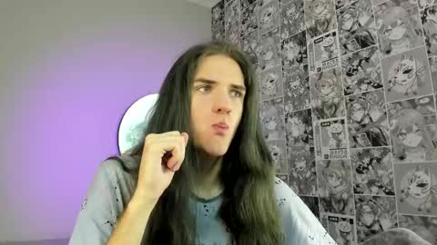 harvey_hair online show from November 13, 2:09 pm