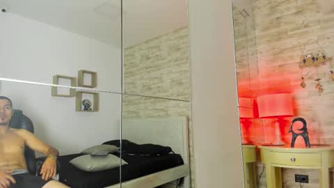 Hasim online show from February 20, 7:16 pm