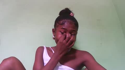 hasleyinah online show from March 23, 11:59 am