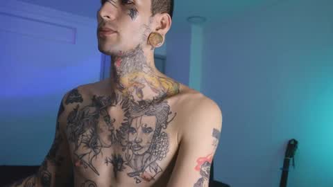 More content   2   online show from September 25, 4:52 am