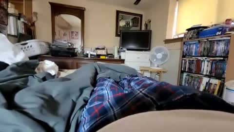 hawkfan1888 online show from December 19, 3:52 pm