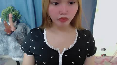 Snapshot of haylee_slut chatting on February 17, 11:00 pm haylee online show from February 17, 11:00 pm