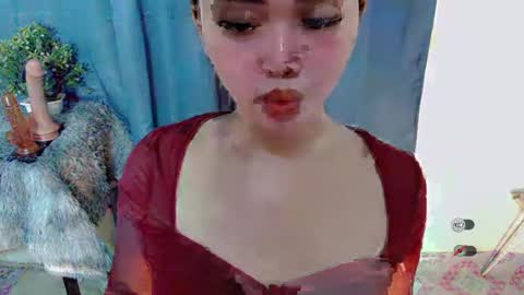 Snapshot of haylee_slut chatting on February 17, 5:47 am haylee online show from February 17, 5:47 am