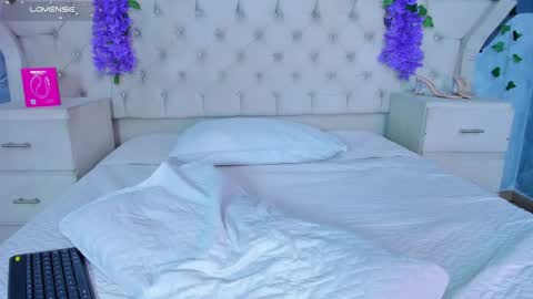HaleyR online show from May 21, 2:56 pm