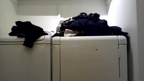 hdrsh08 online show from December 9, 4:56 am