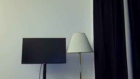heatwavee online show from May 1, 12:48 am