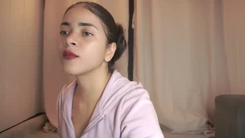 hecate333 online show from October 12, 6:10 pm