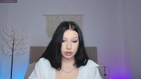 Heiley online show from February 25, 8:07 am