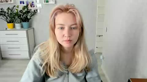 Helen sven online show from September 13, 8:50 am