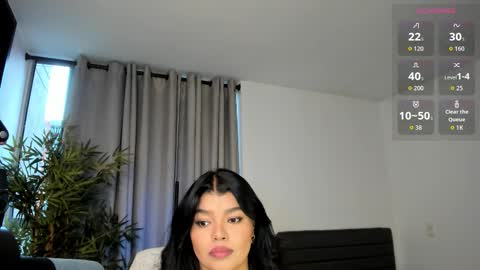 helen_miller online show from March 2, 11:00 pm