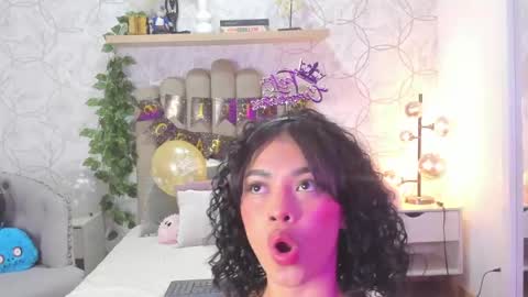 helen zen online show from May 26, 8:26 pm