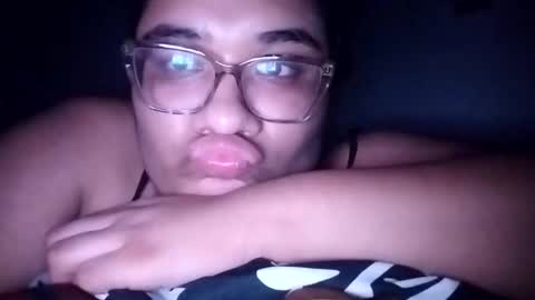 Helena online show from December 22, 2:29 am