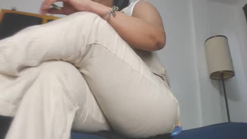 helenahotwet online show from October 11, 7:17 pm