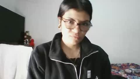 helenoliveira76340912 online show from November 30, 2:40 am