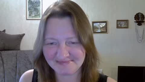 helgacharming online show from July 10, 2:49 am