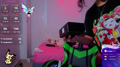 Helia Transfem and Amy online show from February 25, 11:08 pm