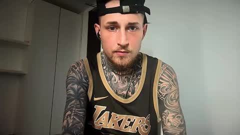 hellacozy online show from February 23, 3:52 am