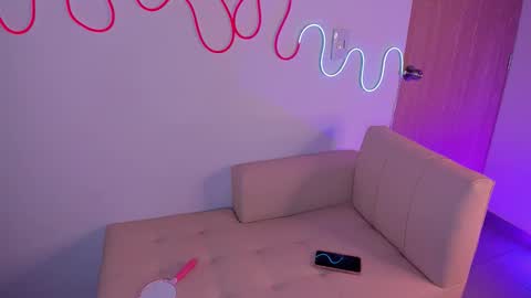 helldy_666 online show from February 22, 2:37 am