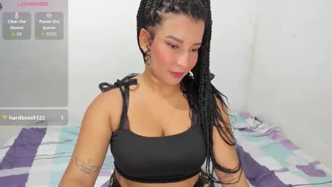 hellen_scot_ online show from March 23, 5:01 am