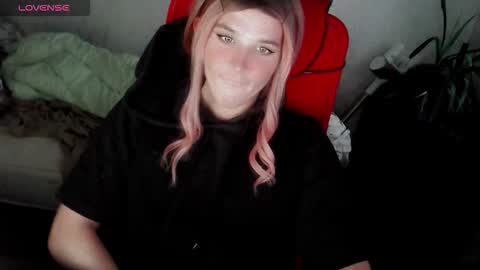 Helen Spellman online show from September 8, 4:28 pm