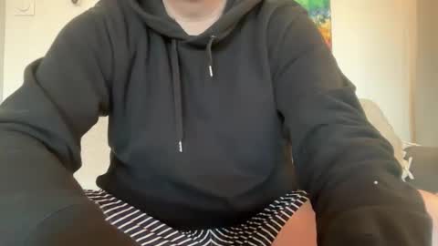 hellohowareyou66 online show from March 23, 5:40 pm