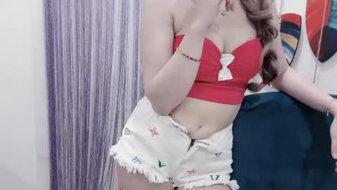 hellokitty_sexy online show from April 22, 2:52 am