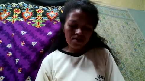 henitsaldy online show from March 12, 7:01 am